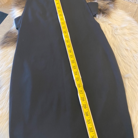 Mini Black Dress by New Look (B1008) - Picture 8 of 9